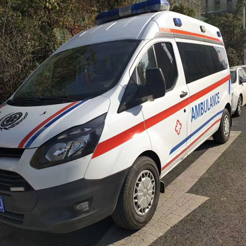 六枝特品质救护车出租,为您的健康出行负责