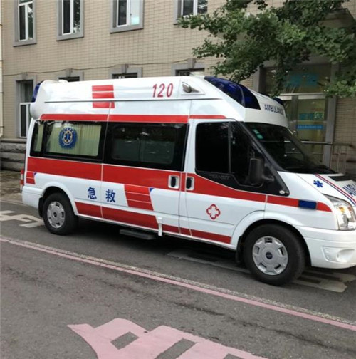 六枝特选择我们的救护车出租,开启安心转院之旅